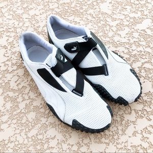 PUMA Men’s Velcro Athletic Sneakers Tennis Shoes PUMA Men’s Velcro Athletic Sneakers Tennis Shoes